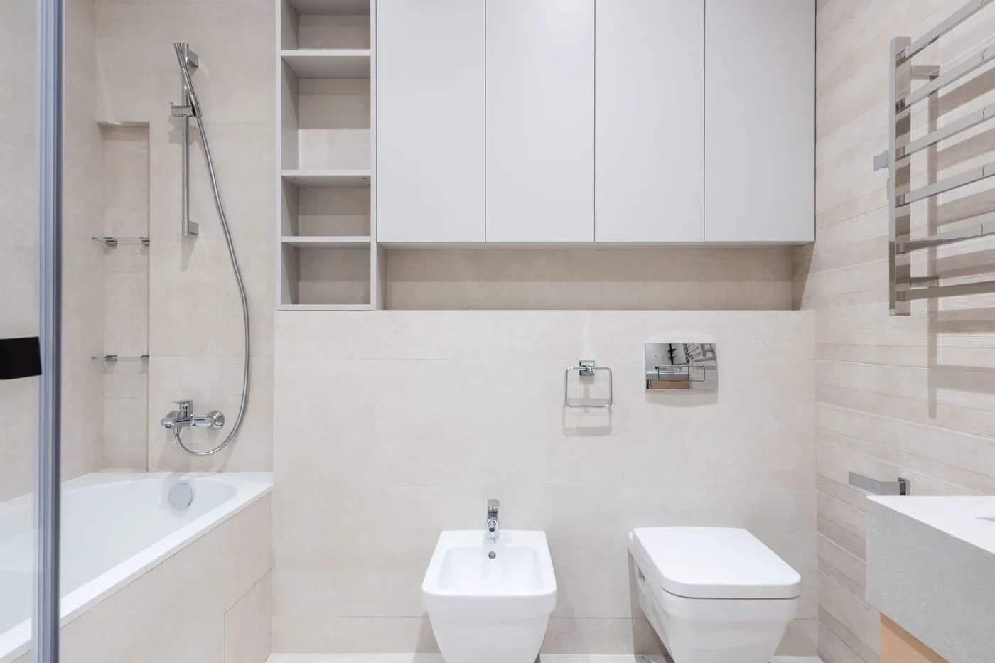 WC et accessoires de salle de bain Wc Blanc Epure — AZER Bain & Carrelage Rennes